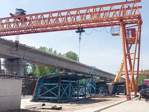 浙江金華龍門吊廠家關于存放二手龍門吊