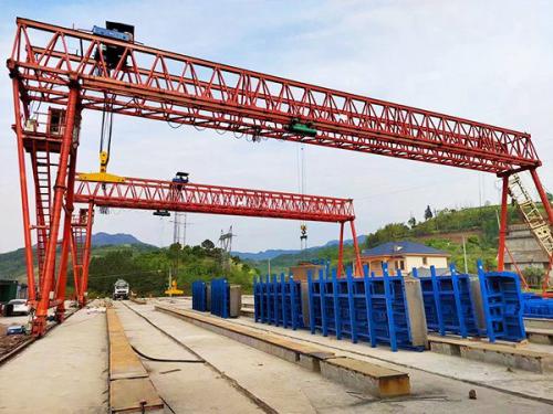 遼寧20噸門式起重機(jī)安裝流程