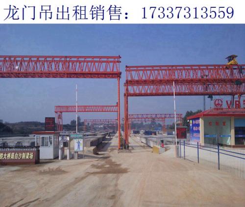 內蒙古興安盟加工用的龍門吊 夜間施工注意