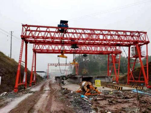 陜西西安A型龍門吊廠家 擁有專門的研發人員