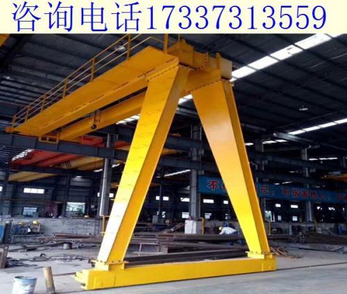 山東日照半門式起重機(jī)廠家 10噸半門式起重機(jī)的特點(diǎn)